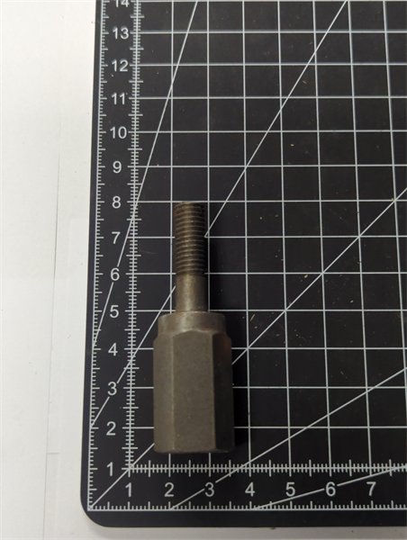 Ecrou couvre culasse - cache culbuteur pour moteur 6R20.1B et 6R20.1BO